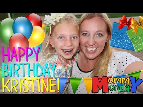 Watch Fun Mom Dinner Download