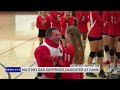 Military dad surprises daughter at game