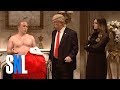 Donald Trump Christmas Cold Open - SNL