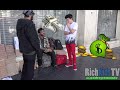 Download Giving out $30,000 CASH to the Homeless!! mp4 3gp mp3 videos - waplic