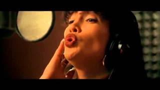 selena quintanilla I Could Fall In Love