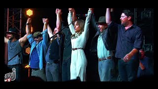Lady Gaga & Bradley Cooper - Shallow (Alternative Music Video / French Version).mp3