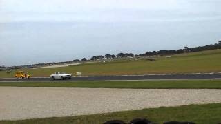 Kustomnats 2011- Honda Corner