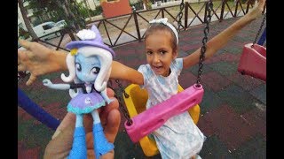 Elif ve My Little Pony Park keyfi, eğlenceli çocuk videosu
