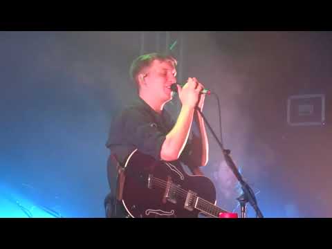 Download George Ezra - Shotgun - Leeds Academy - 29.03.18 free