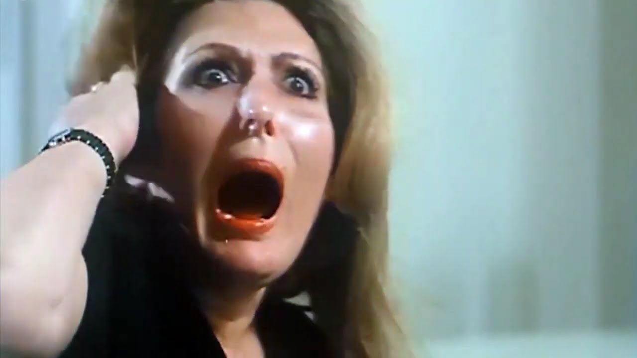 الفيلم الممنوع النادر جداً المثير – إمراة فى قبضة الشيطان