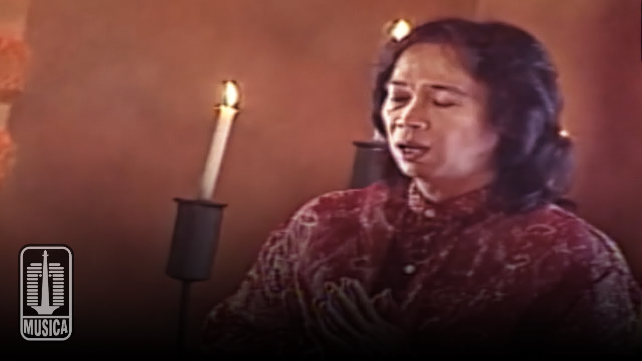 Chrisye - Ketika Tangan dan Kaki Berkata (Official Music Video) Chrisye - Ketika Tangan dan Kaki Berkata (Official Music Video)