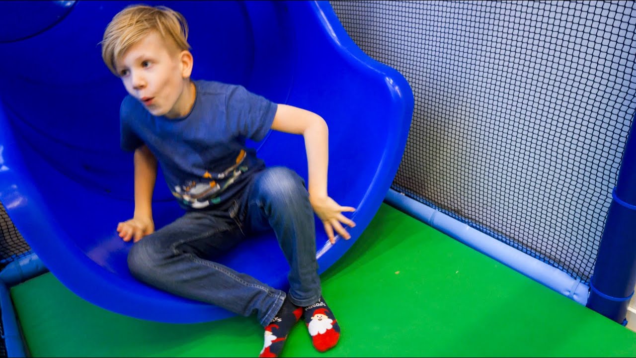 Family Playlab Compilation – Indoor Playground (Best of Bill & Bull’s Playground #3)