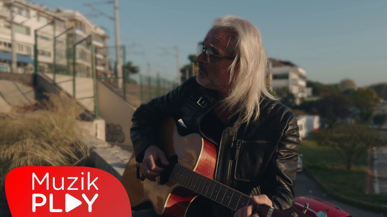 Hakan Yavaş – Hayat Bir Film Gibi (Official Video)