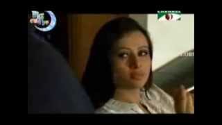 Hot Girl Smoking By Bangladeshi film actress Purnima