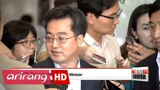 Finance minister, BOK chief discuss North Korea risks and domestic issues