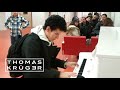 Thomas Krüger – Flashmob Piano Medley at French Airport Paris-Orly