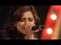 Chikni Chameli | Shreya Ghoshal's Live Performance at Umang 2013