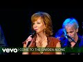Reba McEntire - In The Garden / Wonderful Peace (Lyric Video / Live)