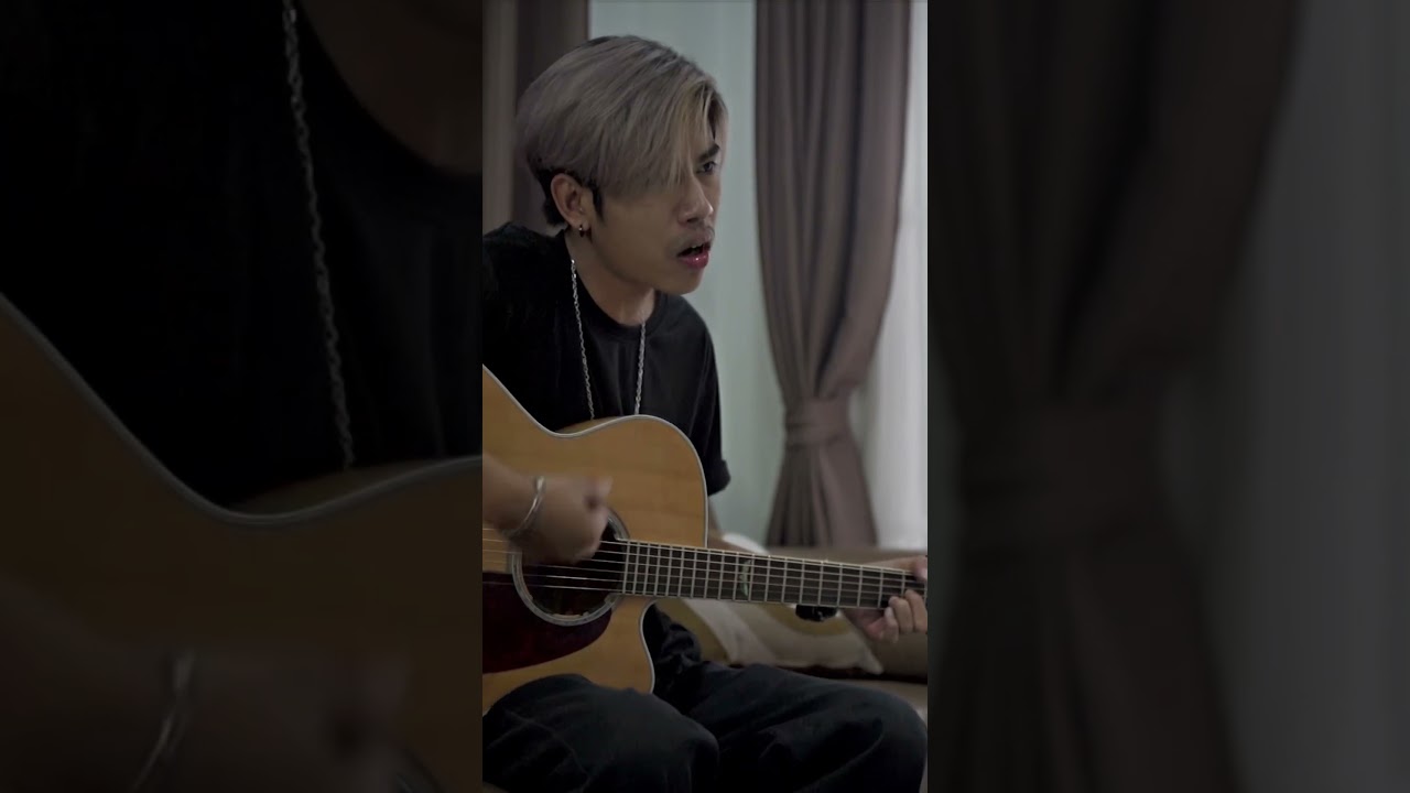 เธอไม่ได้สอนให้ฉันอยู่คนเดียว Cover Achira #pugpiano