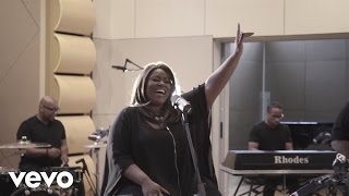 Mandisa - Unfinished (Acoustic)