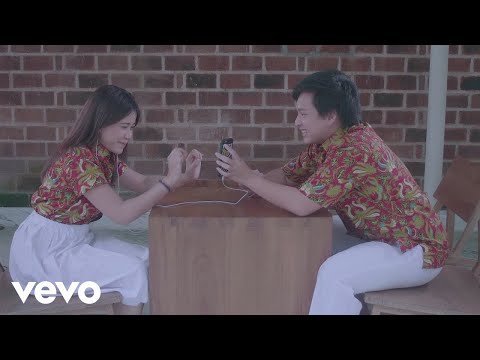 Download Arsy Widianto, Brisia Jodie - Dengan Caraku free