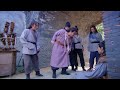 [Kung Fu Movie] The downtrodden beggar who's bullied turns out to be a hidden martial arts master.