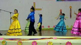 Philippine Folk Dance-Cariñosa- Voice of Truth FLC