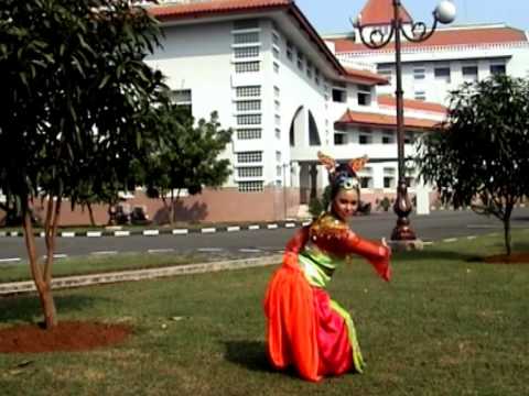 Download Tari Lenggang Cisadane free