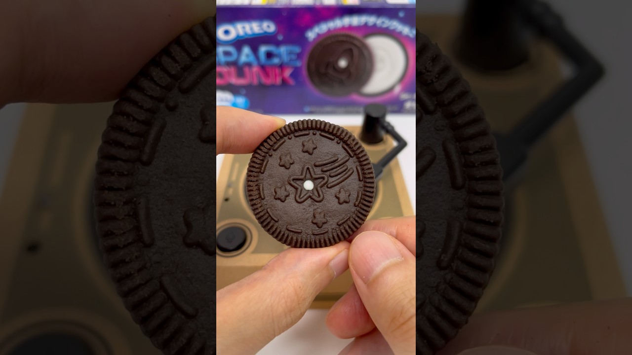 Oreo Space Dunk with Oreo Music Box Shooting Star #shorts