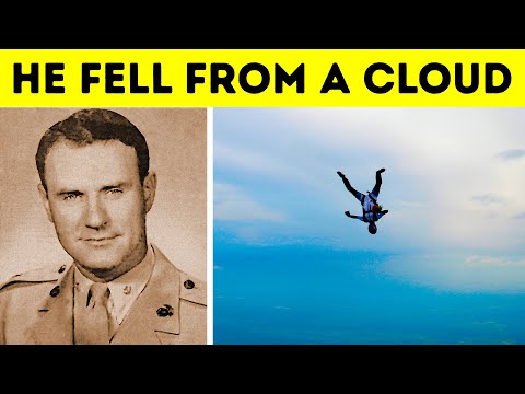 A Man Who Nearly Drowned at the Height of 30 000 Ft