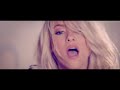 Shakira Addicted to You