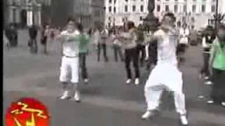 Tecktonik - Now youre gone with old song3gp.wmv