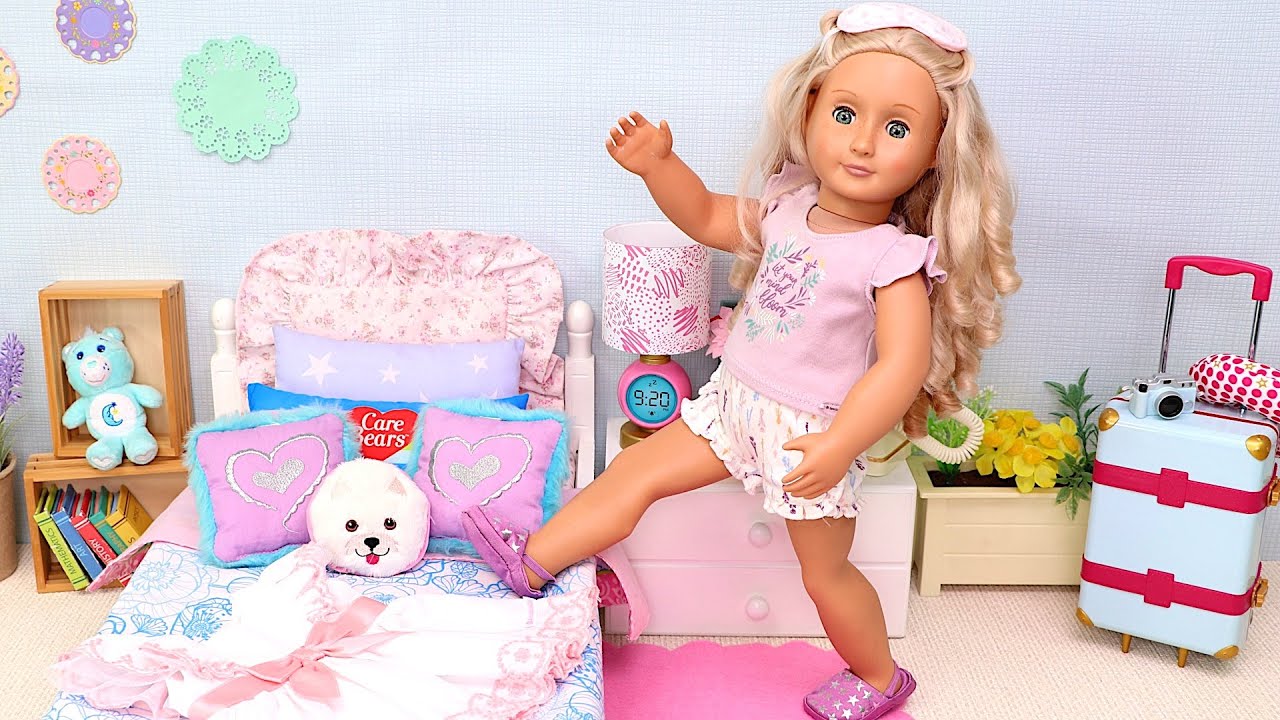 Doll new bedroom! 25 min Play Toys creative ideas