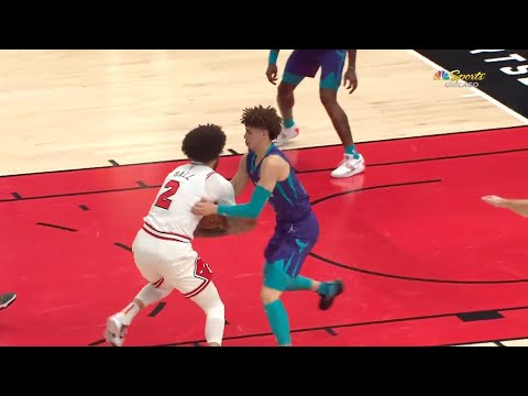 Lonzo Ball Tried To Bully LaMelo In The Paint And It Went Like This 😂😂