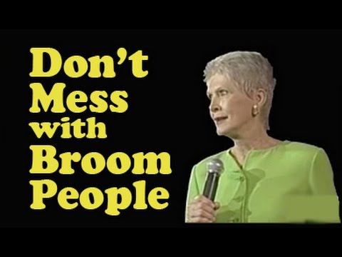 Jeanne robertson bungee jumping naked