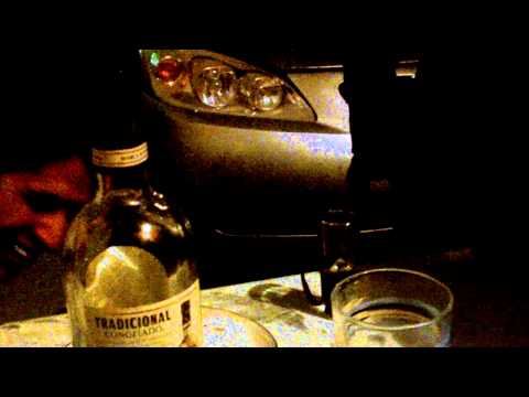 COMO TOMAR UN CABALLITO DE TEQUILA - VidoEmo - Emotional COMO TOMAR UN CABALLITO DE TEQUILA - VidoEmo - Emotional