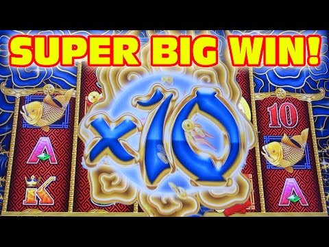 Giant slot machine las vegas