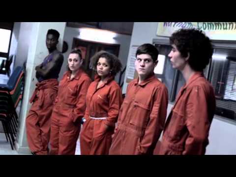 бесплатно сериал отбросы через торрент