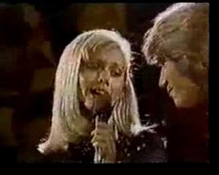 Download ANDY GIBB & OLIVIA NEWTON JOHN " Rest Your Love On Me" free