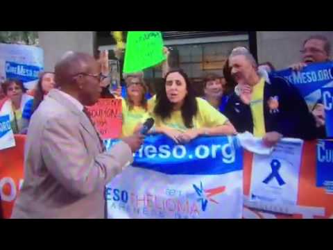 Mesothelioma Awareness Day 2014 on Rockefeller Plaza