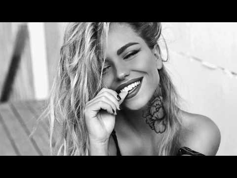Download Dennis Lloyd - NEVERMIND free