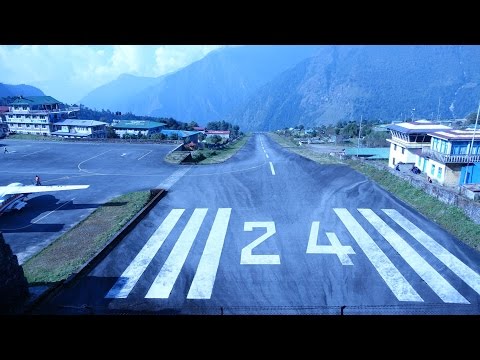 Very fast landing and take off in Lukla Nepal