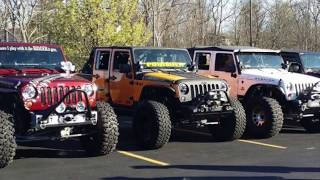 Jeep Wrangler VS Double Line Parked Pricks