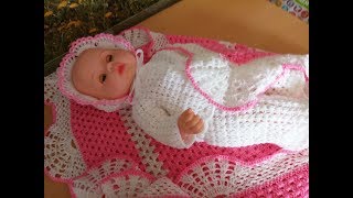 Вязанный комплект для новорожденных с спицами 41