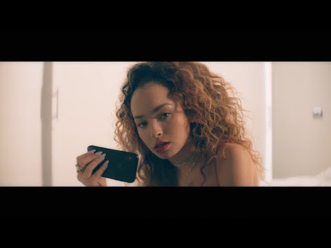 Download Banx & Ranx + Ella Eyre - Answerphone ft. Yxng Bane (Official Video) free