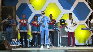 Mauno haya ya G Nako na Jux hujawahi kuyaona Popote (Jux & Gnako Performing Tigo Fiesta Mwanza)