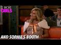 Sophies Booth | 2 Broke Girls