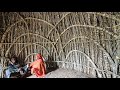 House of a Thousand Knots - the Bentwood Architecture of the Orma Women Builders.