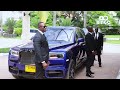 Msafara wa Diamond ukiwasili Hyatt na Ulinzi Mkali Ona Gari zake zote Rolls Royce,V8 na Cardilac