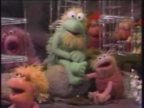 Opening to The Muppet Christmas Carol UK VHS (1995) - VidoEmo - Emotional Video Unity