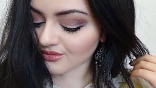 Sevgililer Günü için The Balm Nude Tude Paleti ile Doğal/Romantik Makyaj