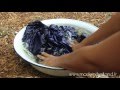 Comment nettoyer et fixer les couleurs de votre vêtement bleu de Thailande
