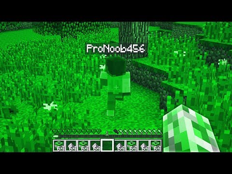 PLAYING MINECRAFT AS A CREEPER 