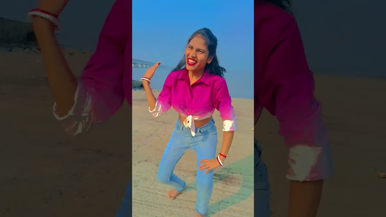 Lagela Dadhiya Me Badhiya #dance #bhojpuri #shorts #short ##
